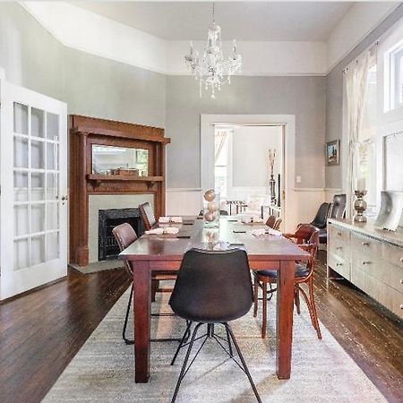 Classic/Modern Downtown Home Валдоста Экстерьер фото